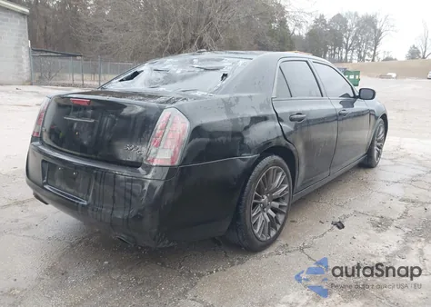 2013 Chrysler 300C John Varvatos Limited Edition from USA, damaged, VIN 2C3CCADG3DH743761